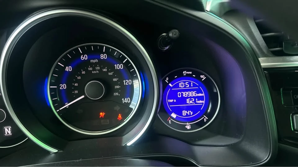 2015 Honda Fit - Image 2 of 6