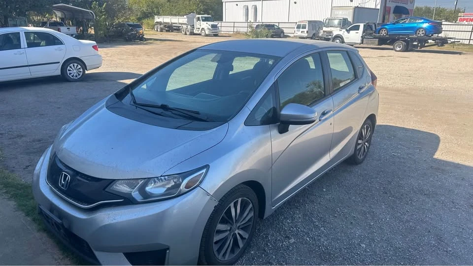 2015 Honda Fit - Image 3 of 6