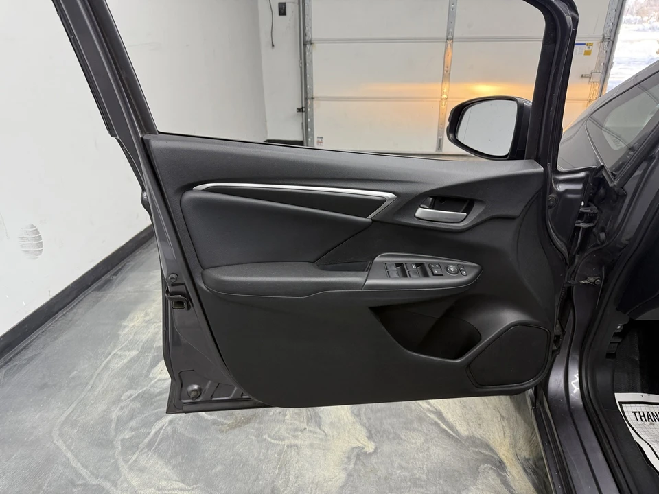2015 Honda Fit - Image 11 of 21