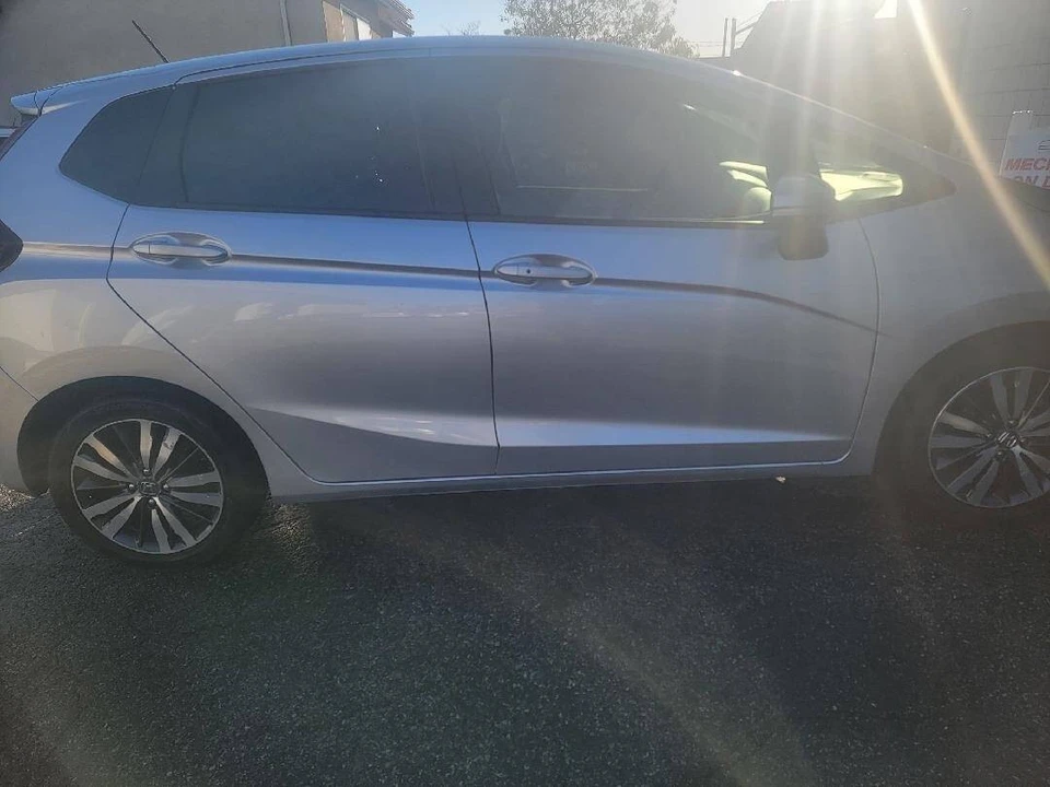 2015 Honda Fit - Image 6 of 11