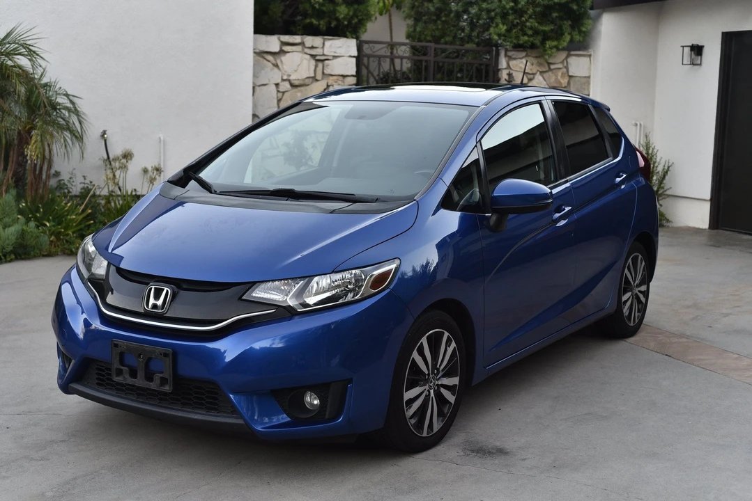 2015 Honda Fit - Image 6 of 27