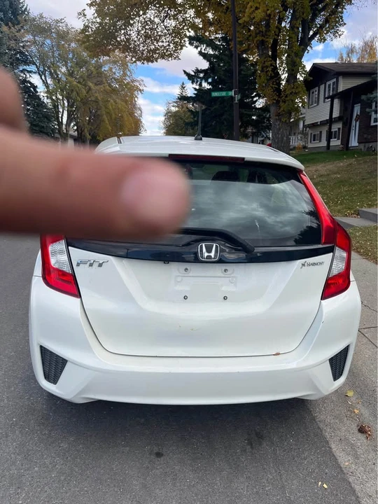2015 Honda Fit - Image 9 of 10