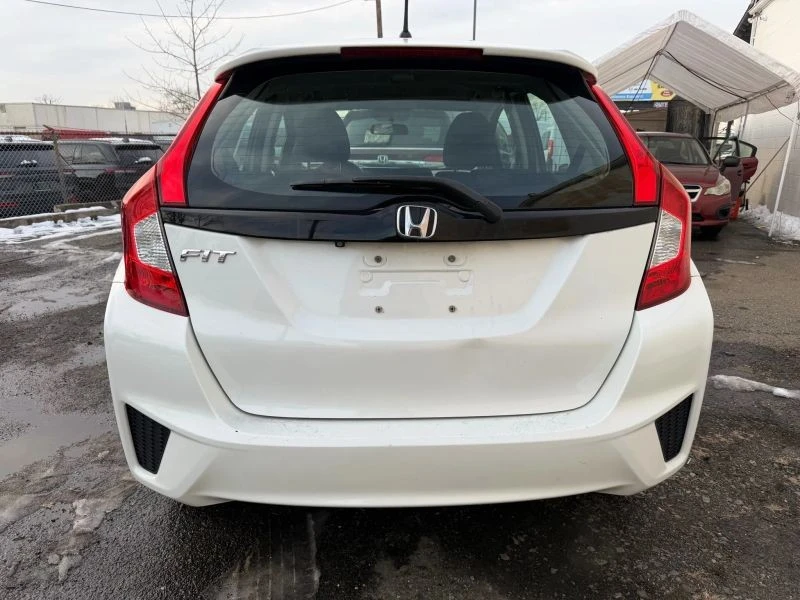 2015 Honda Fit - Image 6 of 12