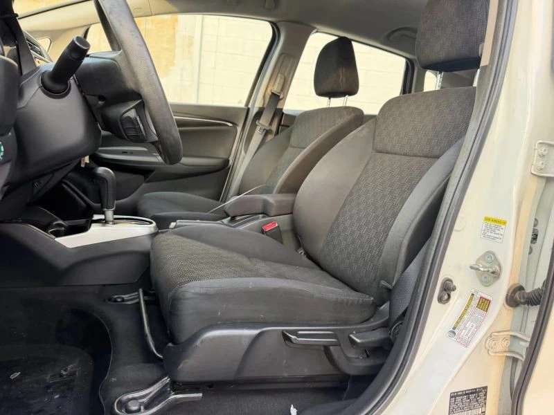2015 Honda Fit - Image 11 of 12