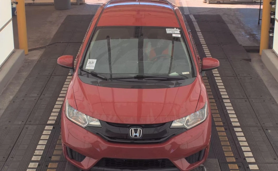 2015 Honda Fit - Image 2 of 12