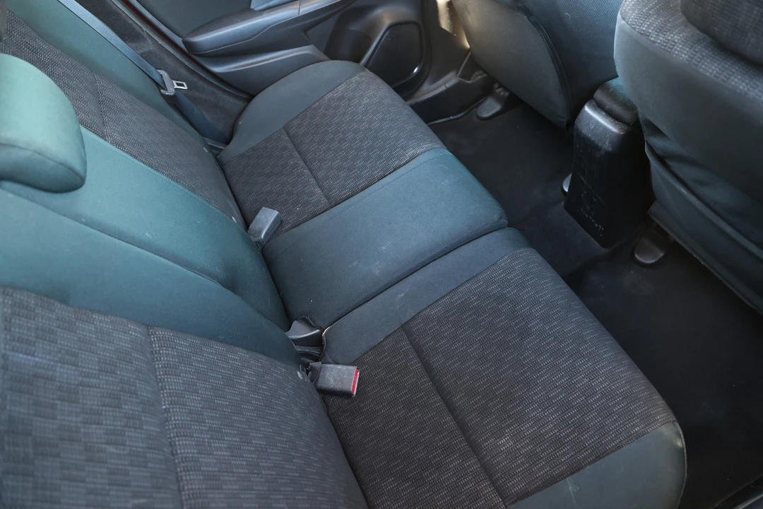 2015 Honda Fit - Image 12 of 12