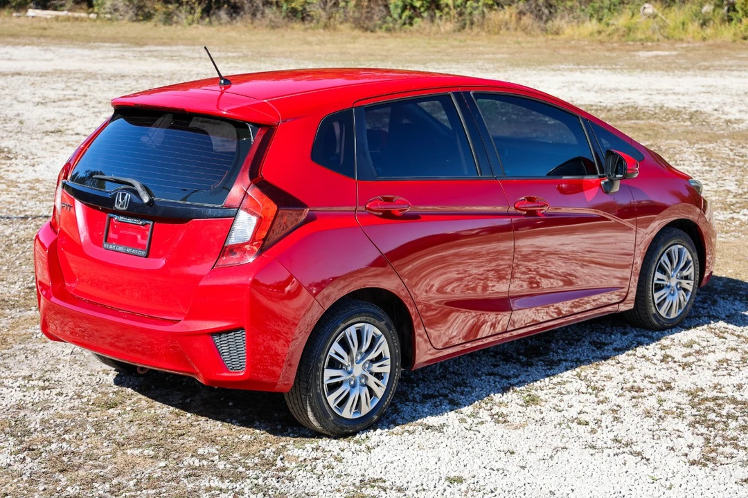 2015 Honda Fit - Image 11 of 12