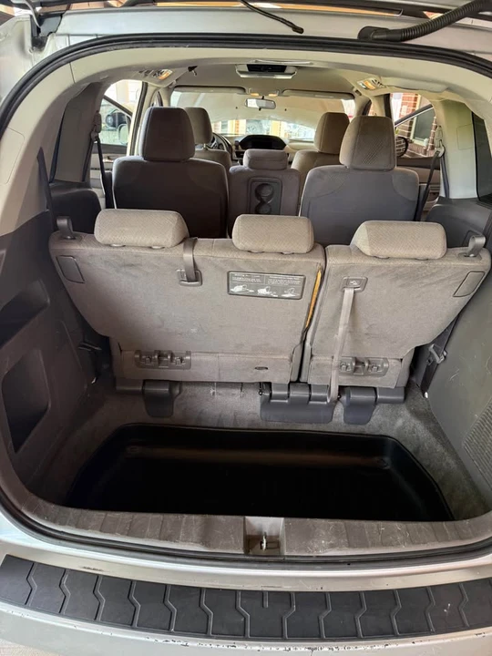 2015 Honda Odyssey - Image 15 of 20