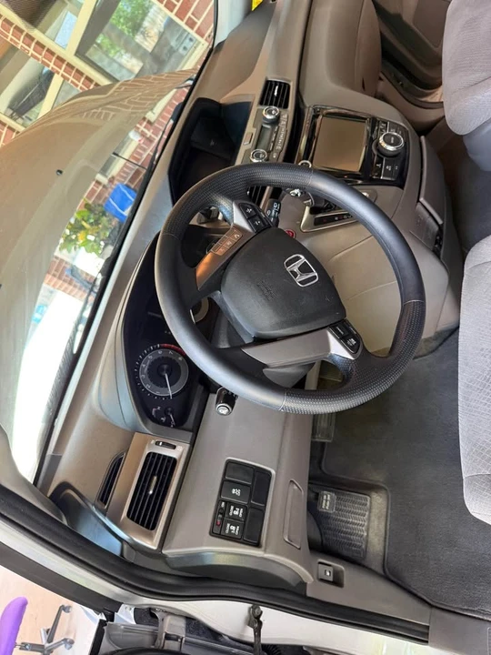 2015 Honda Odyssey - Image 6 of 20