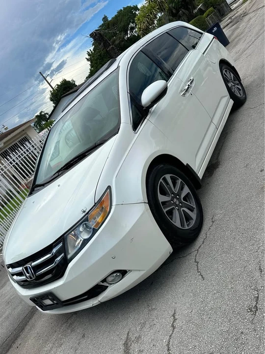 2015 Honda Odyssey - Image 12 of 20