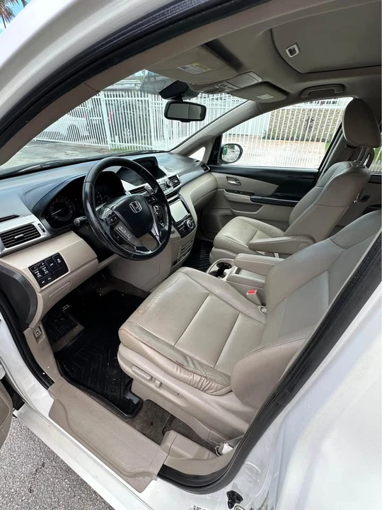 2015 Honda Odyssey - Image 4 of 20