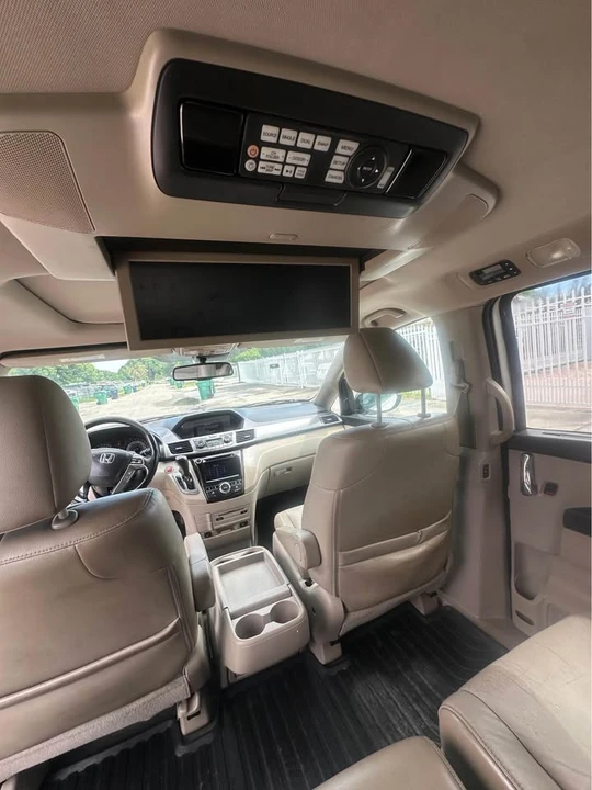 2015 Honda Odyssey - Image 3 of 20