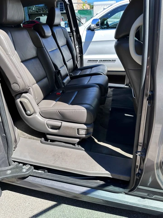 2015 Honda Odyssey - Image 5 of 18