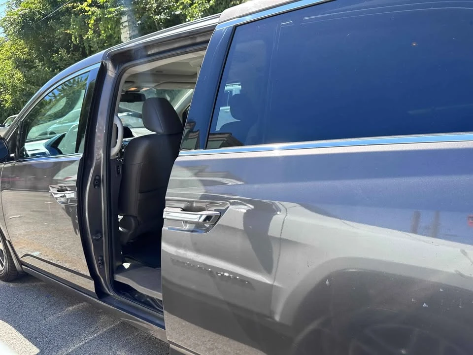 2015 Honda Odyssey - Image 12 of 18