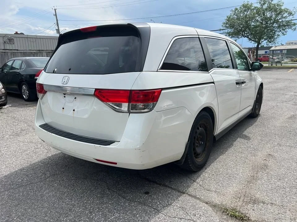 2015 Honda Odyssey - Image 3 of 16