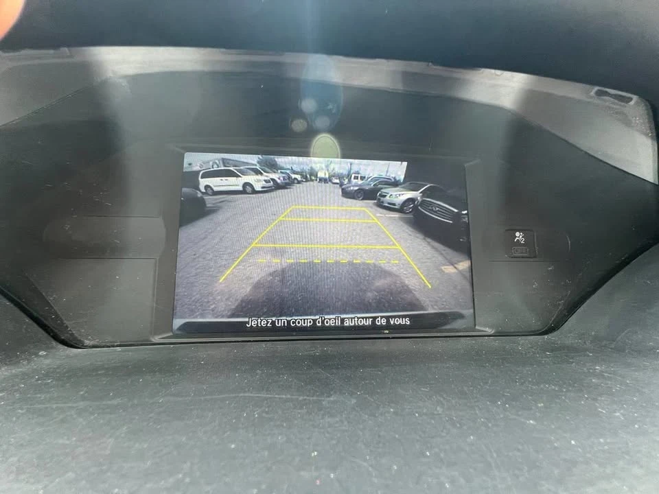 2015 Honda Odyssey - Image 14 of 16