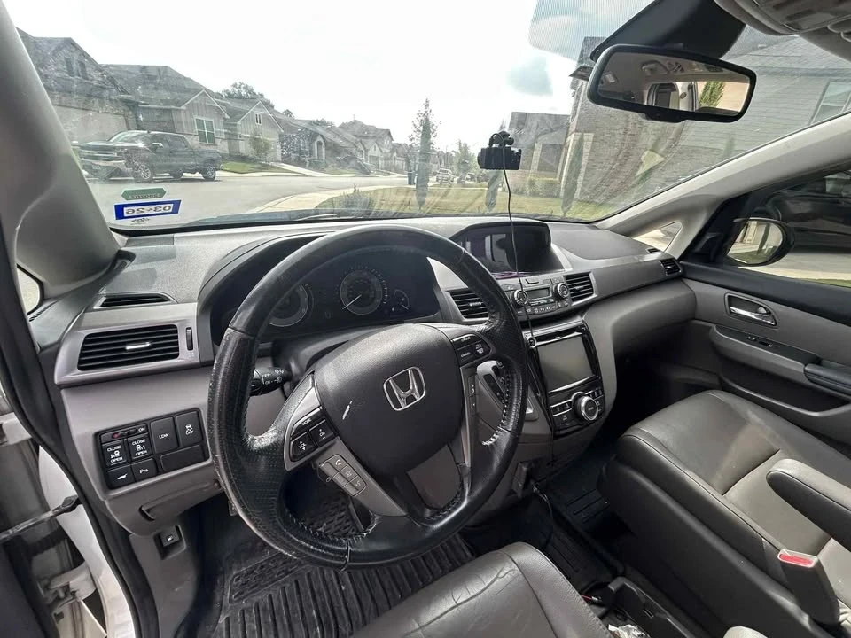 2015 Honda Odyssey - Image 6 of 9