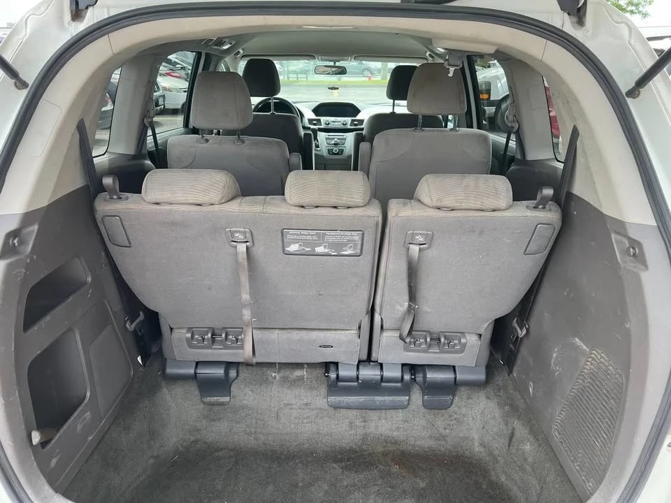 2015 Honda Odyssey - Image 12 of 16