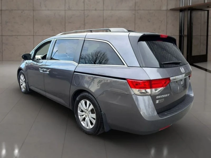 2015 Honda Odyssey - Image 8 of 12