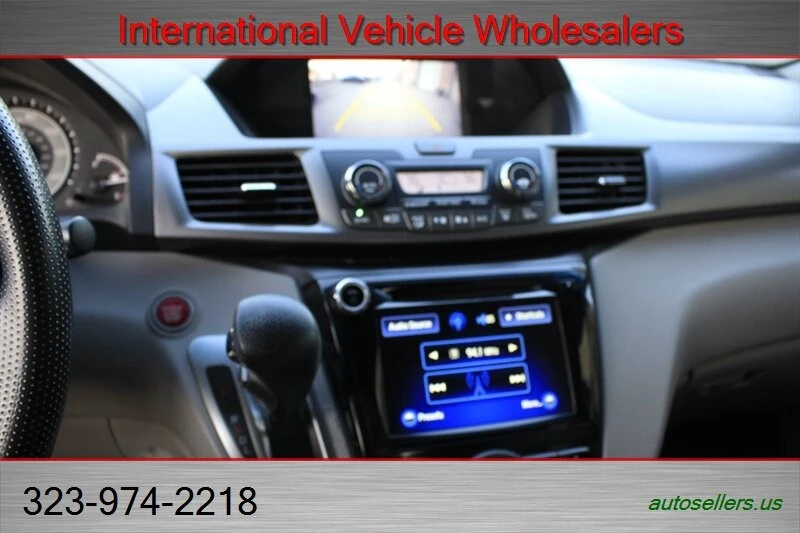 2015 Honda Odyssey - Image 14 of 17