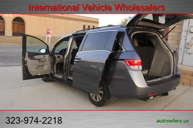 2015 Honda Odyssey - Image 8 of 17