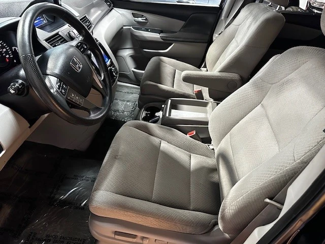 2015 Honda Odyssey - Image 13 of 20
