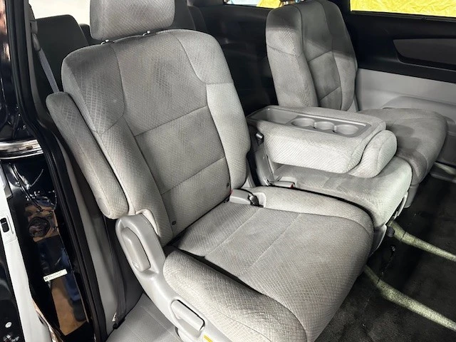 2015 Honda Odyssey - Image 17 of 20