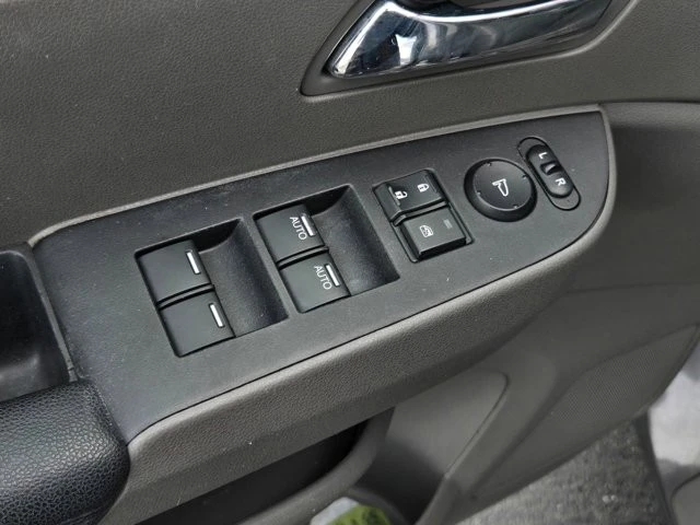 2015 Honda Odyssey - Image 10 of 21