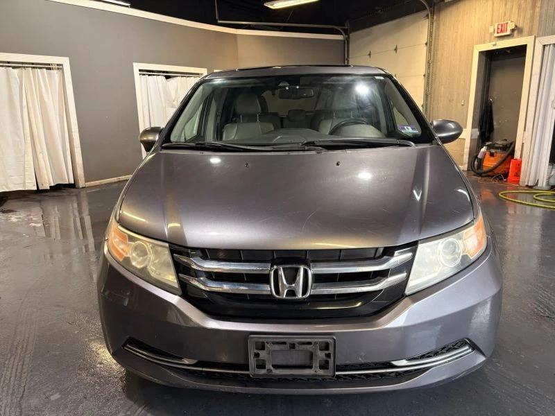 2015 Honda Odyssey - Image 2 of 12