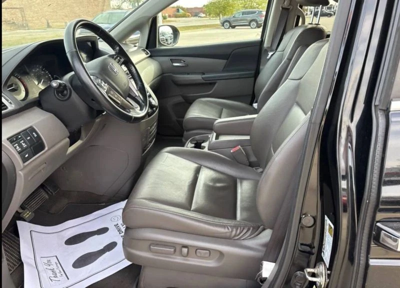 2015 Honda Odyssey - Image 8 of 9