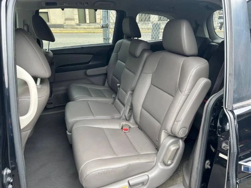 2015 Honda Odyssey - Image 10 of 12