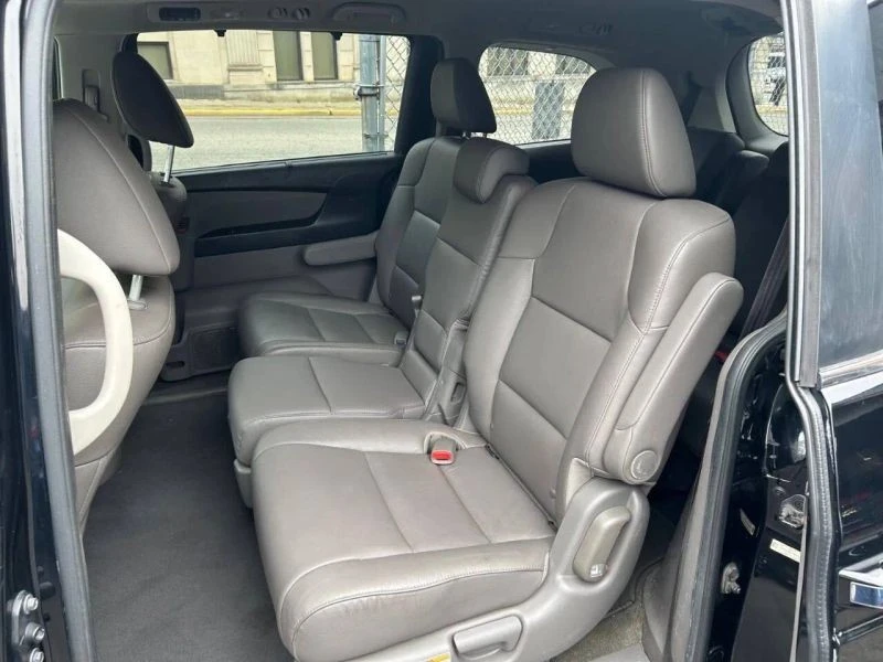2015 Honda Odyssey - Image 10 of 12
