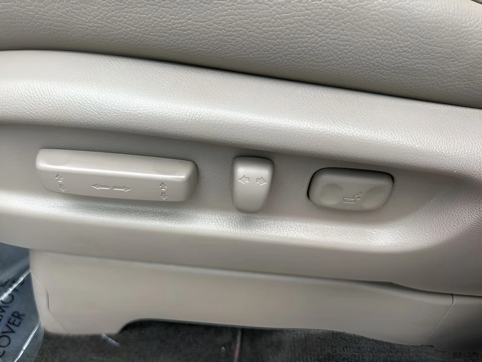 2015 Honda Odyssey - Image 10 of 12
