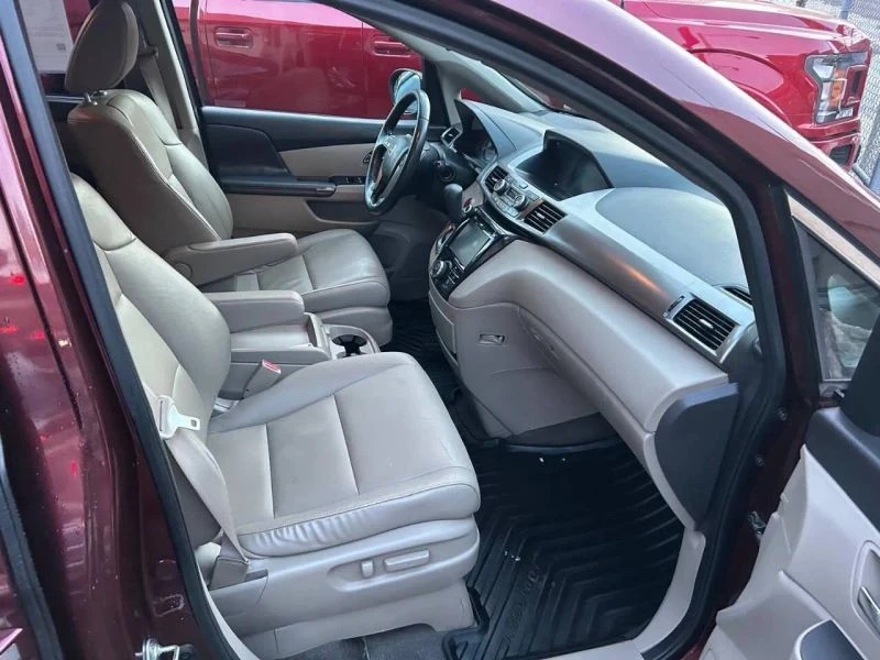 2015 Honda Odyssey - Image 9 of 12
