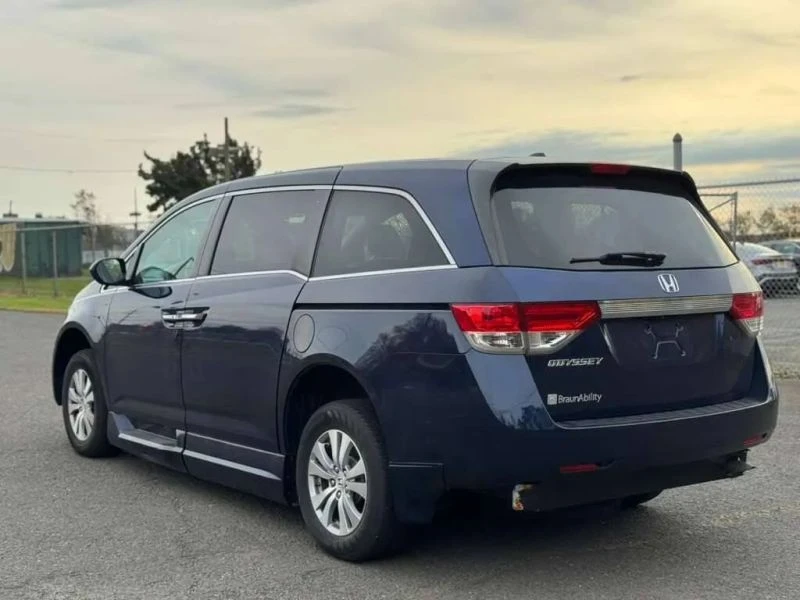 2015 Honda Odyssey - Image 6 of 12