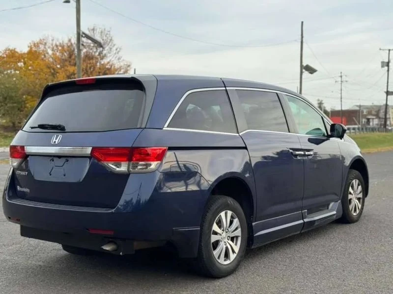 2015 Honda Odyssey - Image 5 of 12