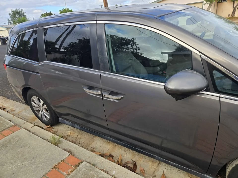 2015 Honda Odyssey - Image 3 of 7