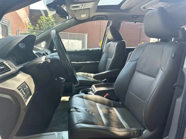 2015 Honda Odyssey - Image 11 of 21