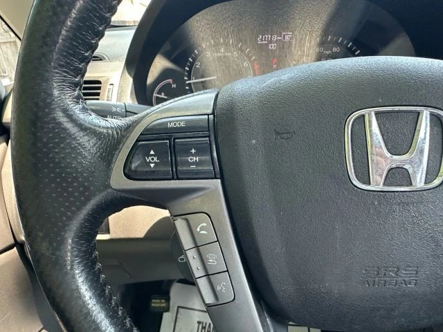 2015 Honda Odyssey - Image 17 of 21