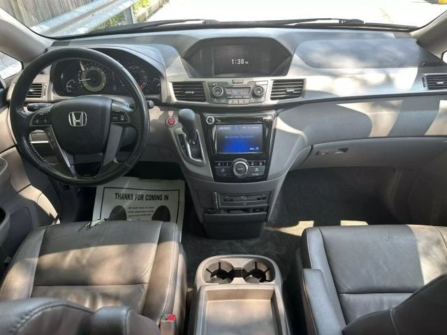2015 Honda Odyssey - Image 13 of 21