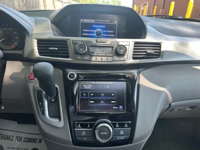 2015 Honda Odyssey - Image 19 of 21