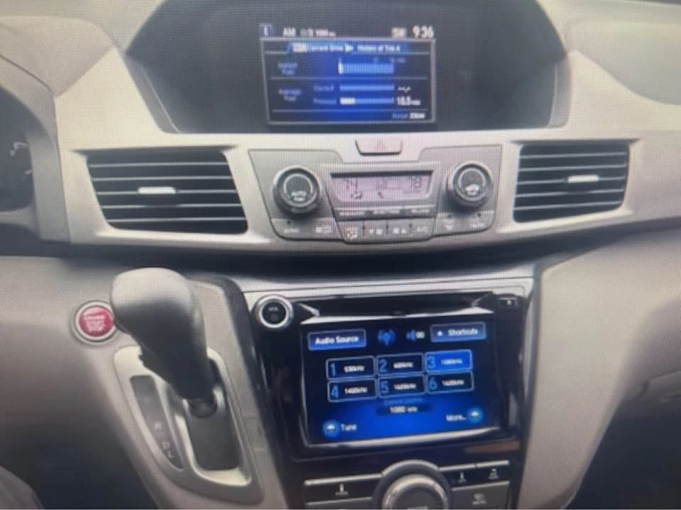 2015 Honda Odyssey - Image 6 of 7