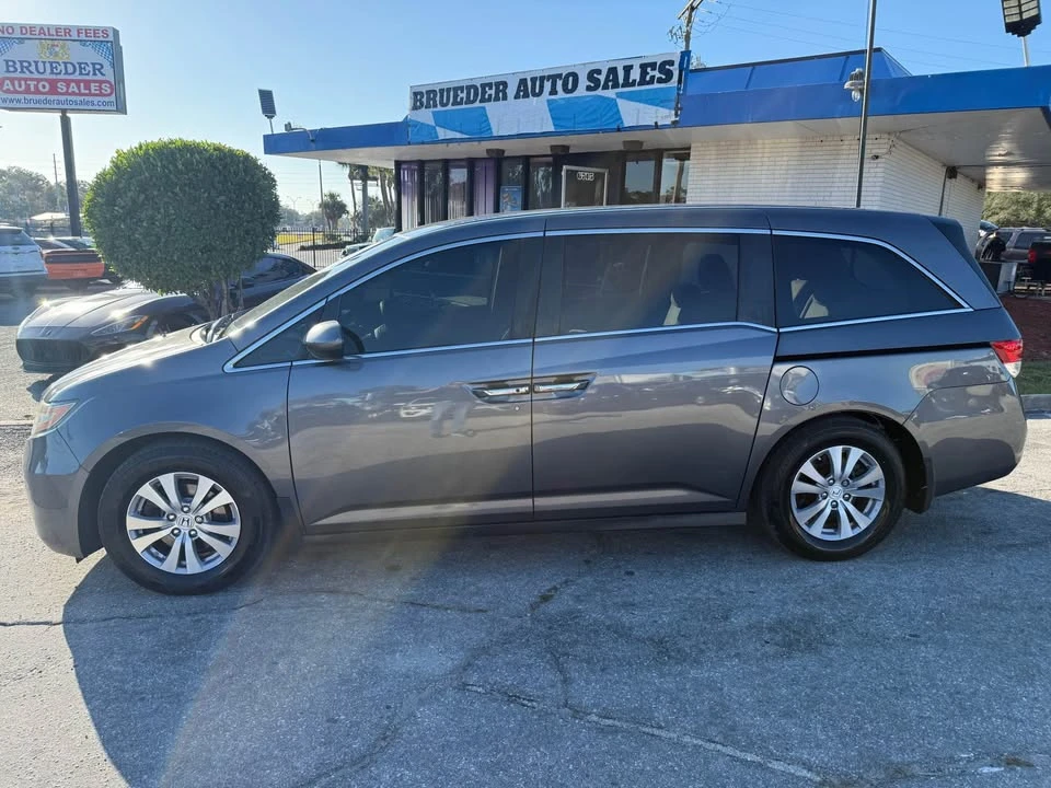 2015 Honda Odyssey - Image 2 of 11