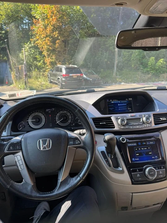 2015 Honda Odyssey - Image 5 of 12