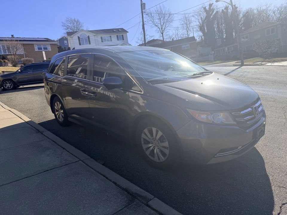 2015 Honda Odyssey - Image 3 of 9