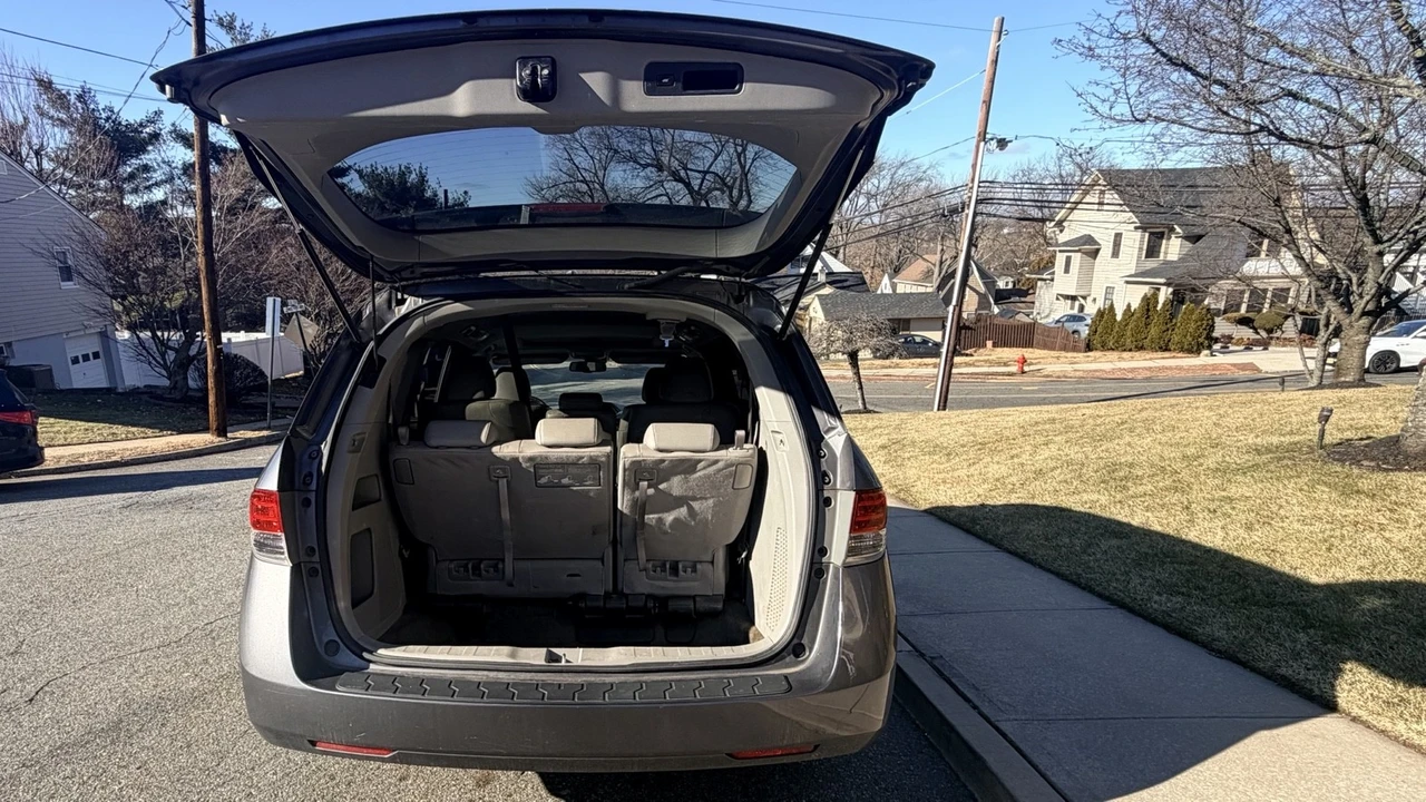 2015 Honda Odyssey - Image 7 of 9