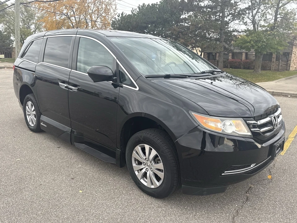 2015 Honda Odyssey - Image 8 of 21