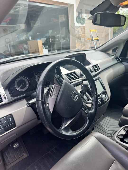 2015 Honda Odyssey - Image 12 of 21