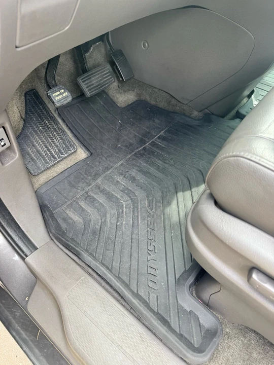 2015 Honda Odyssey - Image 11 of 21