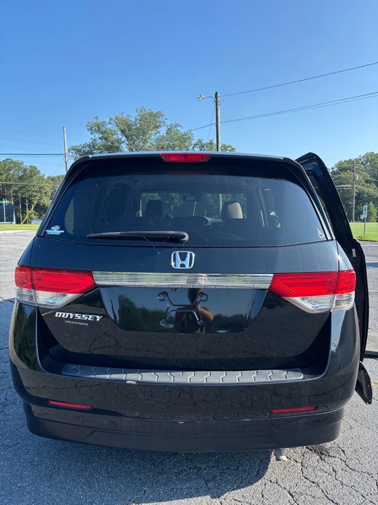 2015 Honda Odyssey - Image 9 of 15
